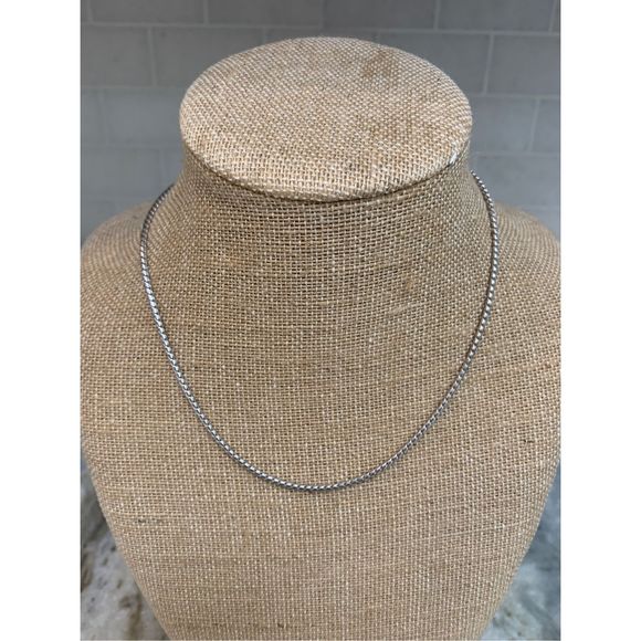 .925 Oxidized Sterling Silver Rounded Box Chain - Picture 1 of 7